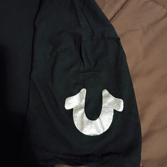 True Religion Designer Black Tee - Picture 2 of 4